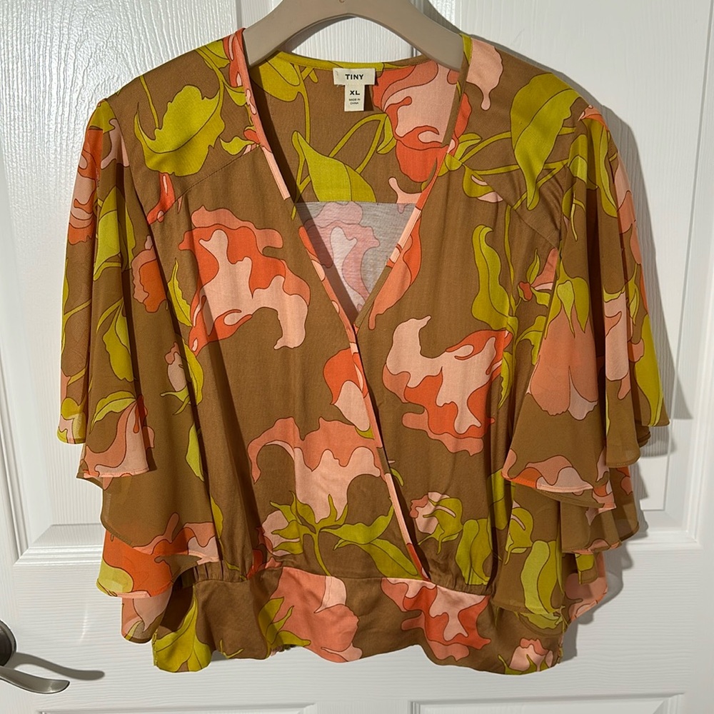 TINY ANTHROPOLOGIE NWOT